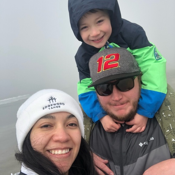 Meet your Posher, Jem - Picture 1 of 1